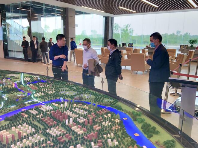 Z6尊龙凯时集团向导赴天府橄榄公司 督导检查清静环保事情