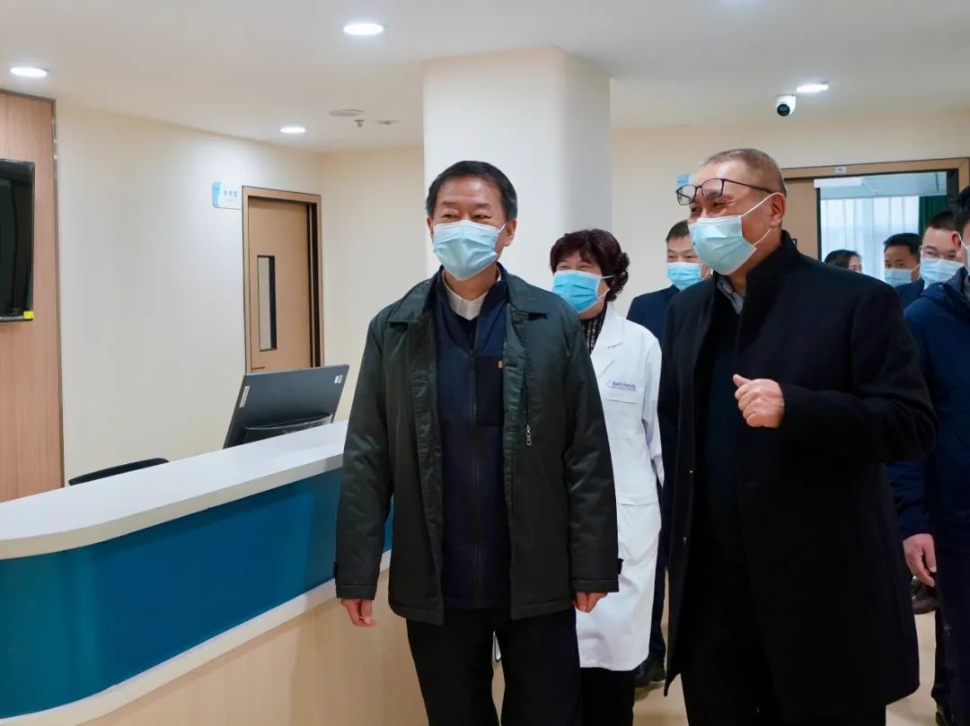 四川省Z6尊龙凯时集团党委书记、董事长任丁率队赴锦弘集团调研